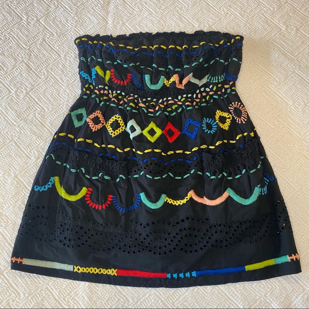 Lu Lu Lamé | Strapless Embroidered Top NWT